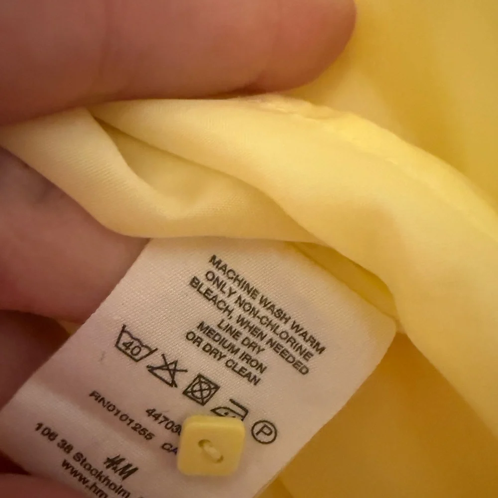 H&M Yellow Sleeveless Midi Dress